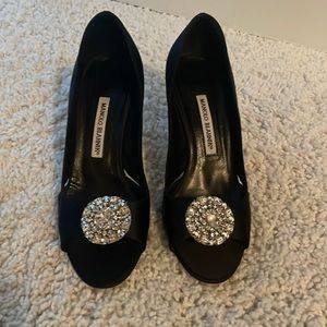 EASTER SALE til end of week *EUC Black satin Manolo Blahnik crystal brooch pumps